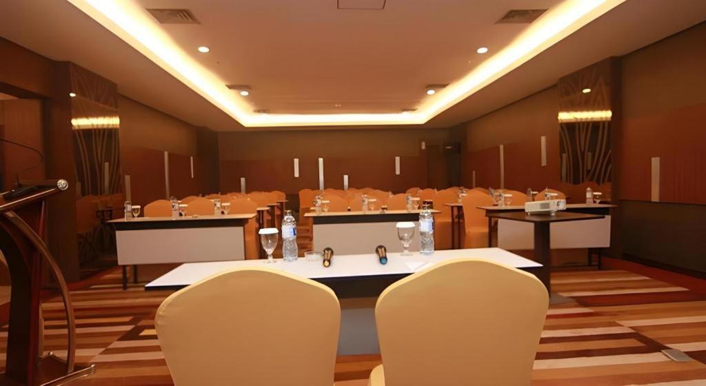 Hotel Falatehan Jakarta Buitenkant foto