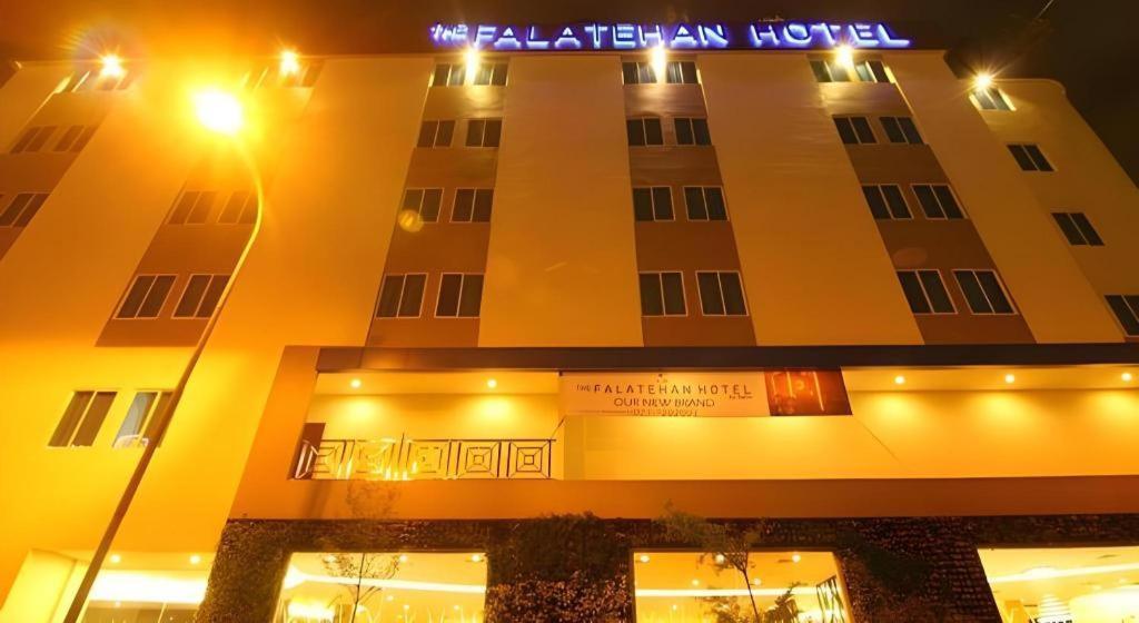 Hotel Falatehan Jakarta Buitenkant foto