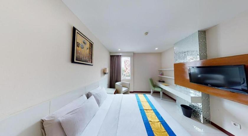 Hotel Falatehan Jakarta Buitenkant foto