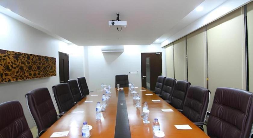 Hotel Falatehan Jakarta Buitenkant foto