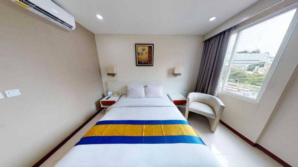 Hotel Falatehan Jakarta Buitenkant foto